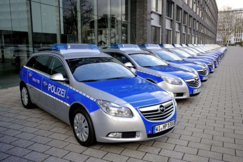 German police can t fit into their new squad cars Torque News